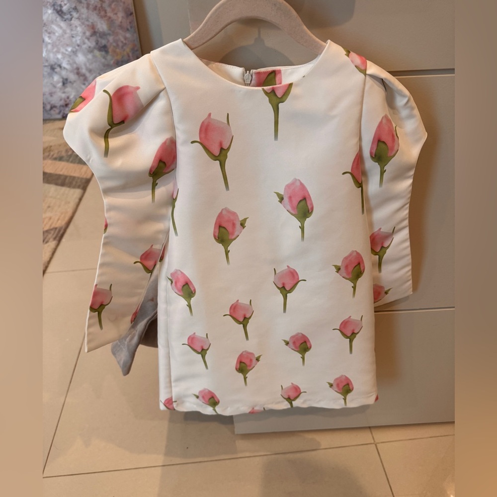Charming white with flower with Puff Sleeves Mama Luma dress